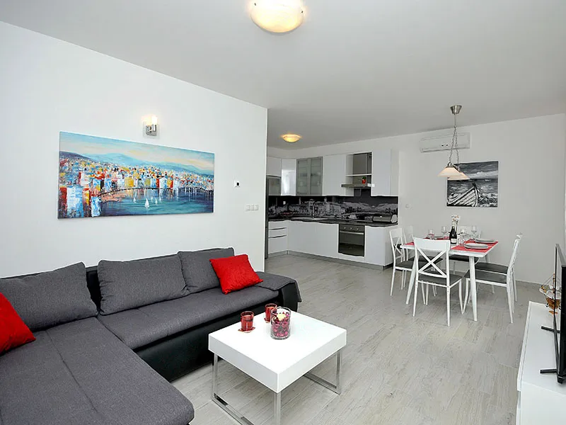 Apartment 1