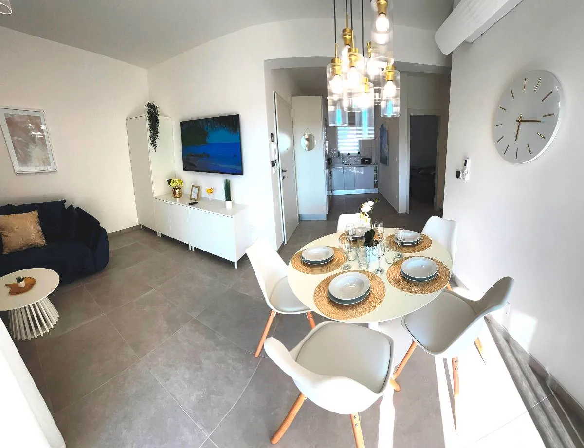 Apartment 3